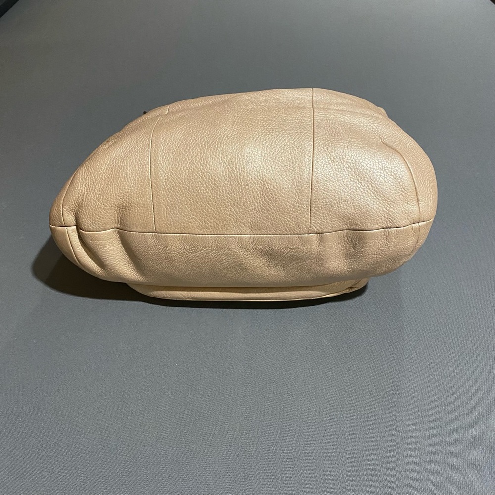 Coach purse - Picture 5 of 5